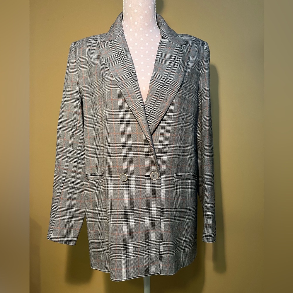 ZARA Wide Shoulder Blazer